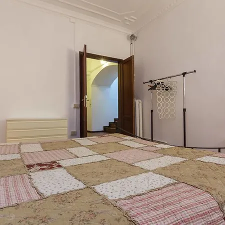 Magic House Piazza Del Popolo Rom